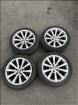  17" használt (gyári felni) felni, rajta 225/45 újszerű Pirelli gumi 