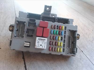 FIAT Bravo 2007.01.01- Biztosítéktábla BCM BSI BSM SAM GEM modul Utastér