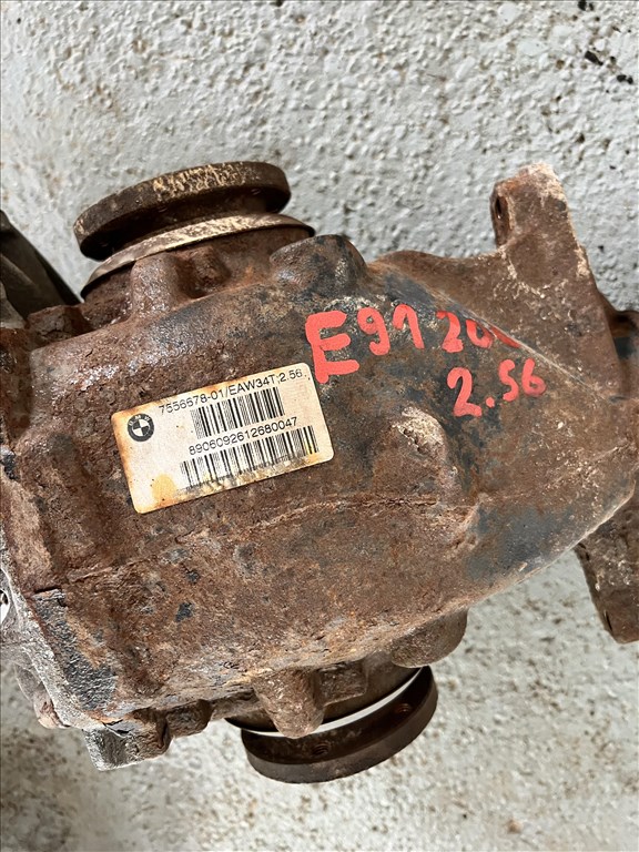 BMW E90 E91 E87 320D differenciálmű  7566218 3. kép