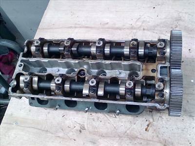 DAEWOO LEGANZA 97-02 Hengerfej. benzines