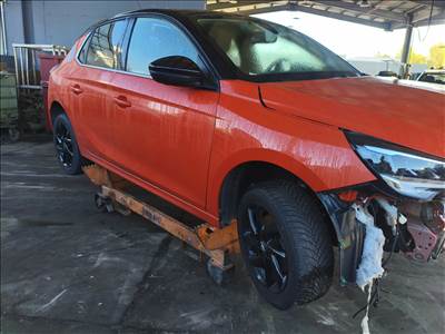 Opel Corsa F bontott alkatrészei