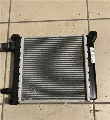 BMW 2-es sorozat F45/F46 segéd vízhűtő. 7634565