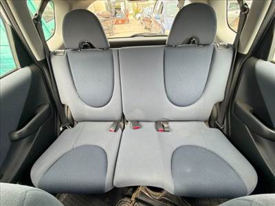 Honda Jazz II (GD) Bal hátsó Biztonsági Öv Csat *169680*