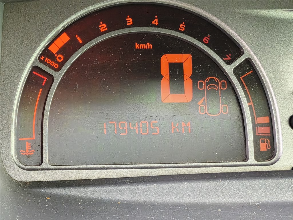 Renault Modus 1.5 dCi Alkatrészek  3. kép