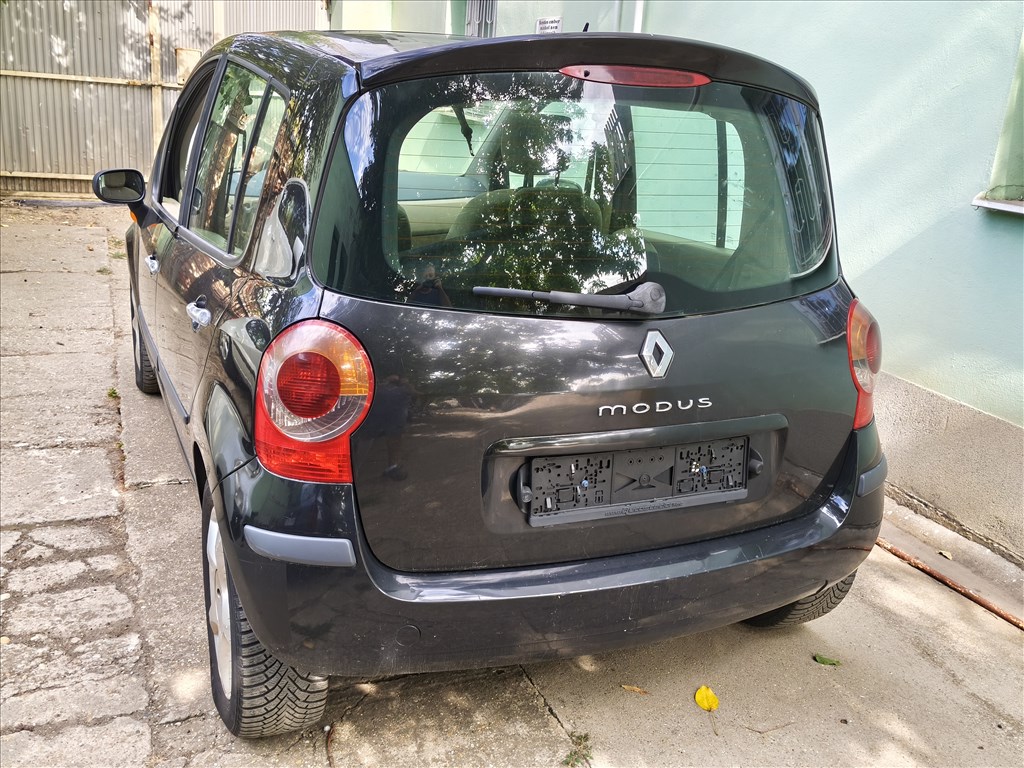Renault Modus 1.5 dCi Alkatrészek  4. kép