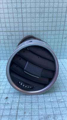 Középső szellőzőrács - SEAT Exeo 3R2 2.0 TDI 3R0 820 951