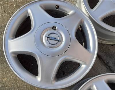 Opel GM (Intra) gyári alufelni, 6x15, 5x110, 65.1, et49