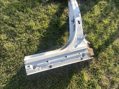 BMW 3-as sorozat F30, F31 bal kuszob