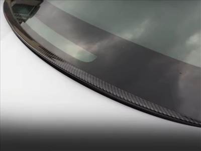 Tesla Model 3 hátsó szélvédőre spoiler(ÚJ)
