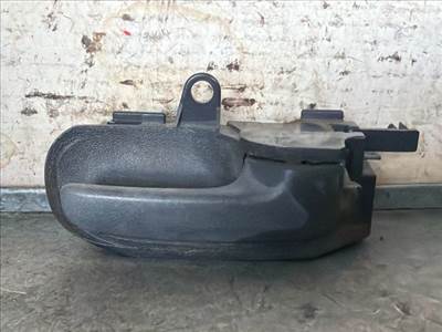 Toyota Yaris (XP10) Jobb első Belső Kilincs *161568* 7930