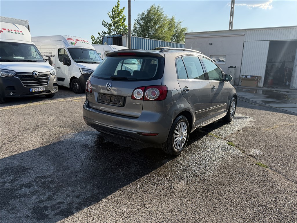Eladó Volkswagen Golf Plus 2. kép