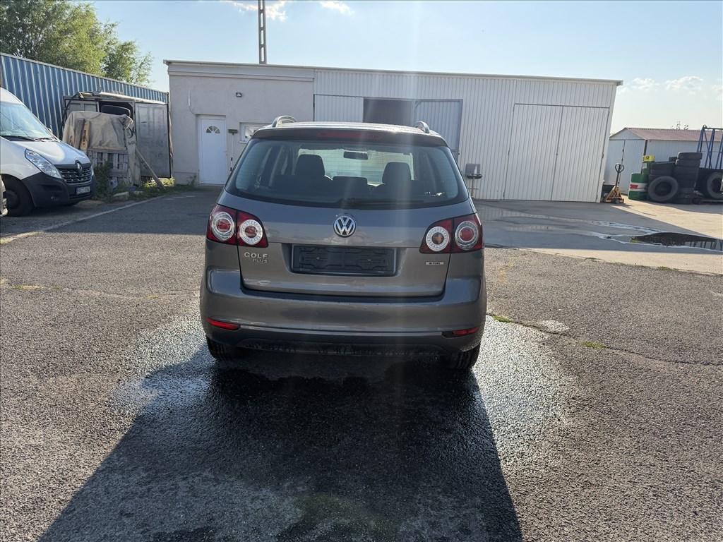 Eladó Volkswagen Golf Plus 3. kép