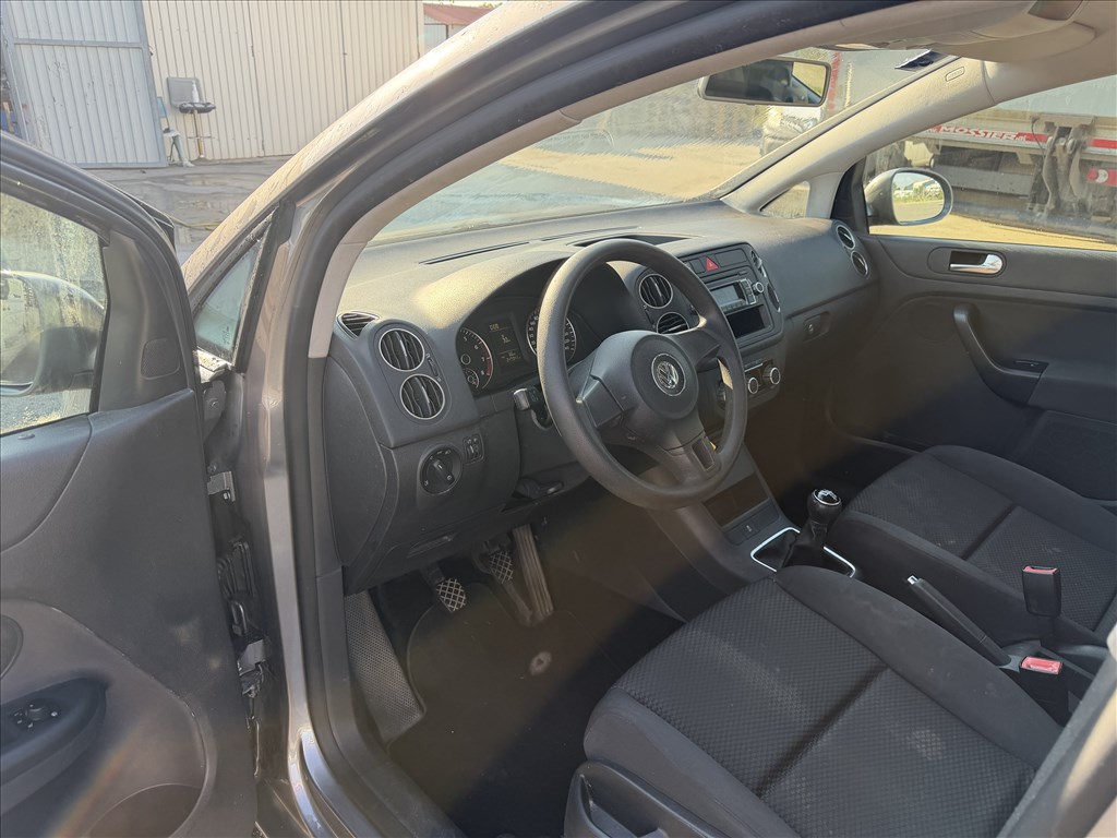 Eladó Volkswagen Golf Plus 6. kép