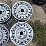 5x114,3 15 Gyári Honda lemezfelni 35000ft a 4db/34/