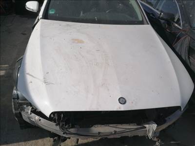 Mercedes E osztály W213 motorháztető  a2138800357