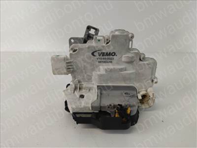 AUDI A3 (8P1) Bal első ajtó központi zár motor (4F1837015E, UTÁNGYÁRTOTT)