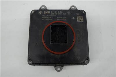 BMW 1er F20LCI, F21LCI, 2er F22LCI, F23LCI, F87M2LCI, 3er F30LCI, F31LCI, F34GTLCI, F80M3LCI, 4er F32LCI, F33LCI, F36LCI, F82M4LCI, F83M4LCI, X1 F48, X2 F39, X5 F15, F85M, X6 F16, F86M BMW FLE2 LED-fényszóró vezérlőmodul