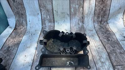 Középkonzol pohártartó betét - Audi A4 B8 8K0 862 533