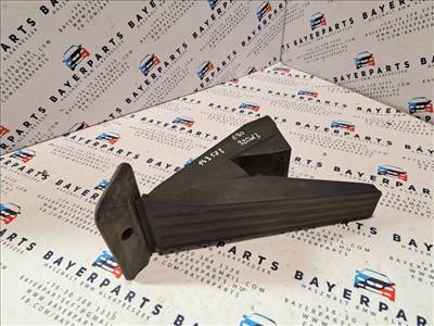 BMW E60 E61 E63 E64 E83 E85 E86 E89 E90 E91 E92 E93 F10 F25 F26 kézi váltós - manuális gázpedál modul 