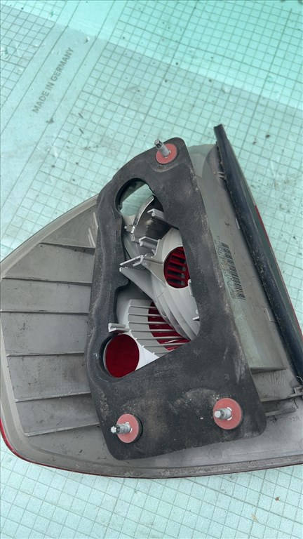 Jobb hátsó lámpa - BMW X3 E83 63 21 6 990 170 5. kép