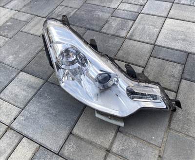 Citroën C-Crosser jobb elso lampa