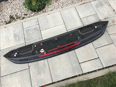 Volkswagen Golf VII GTI csomagtér ajtó burkolat  5g6827934