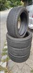 Eladó egy garnitúra Toyo 215/45 R18 nyárigumik mélyen az új ár alatt. 