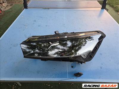 Skoda Enyaq bal fényszóró 5LB941015A