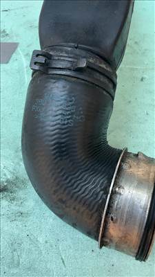 Intercooler–EGR felső cső (turbócső) - Volkswagen Passat B5.5 1.9 TDI / 2.0 TDI 3BO145838 A