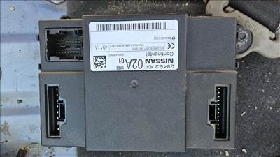 Nissan Navara (D40) Double Cab 2.5 dCi comfort module  284b24x