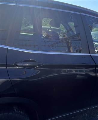 BMW X3 F25 – jobb hátsó ajtó üres 475/9