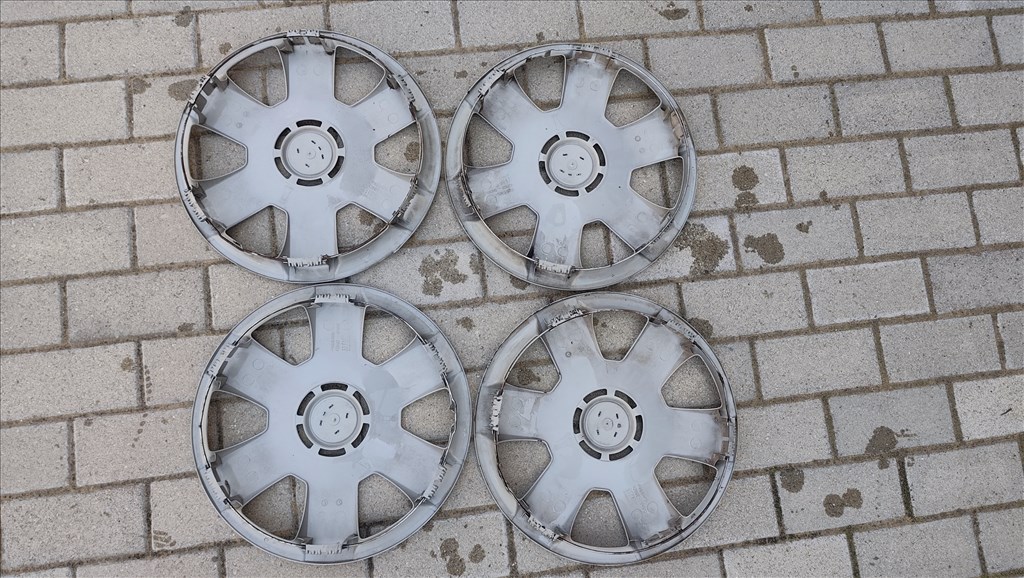 Toyota dísztárcsa 3. kép