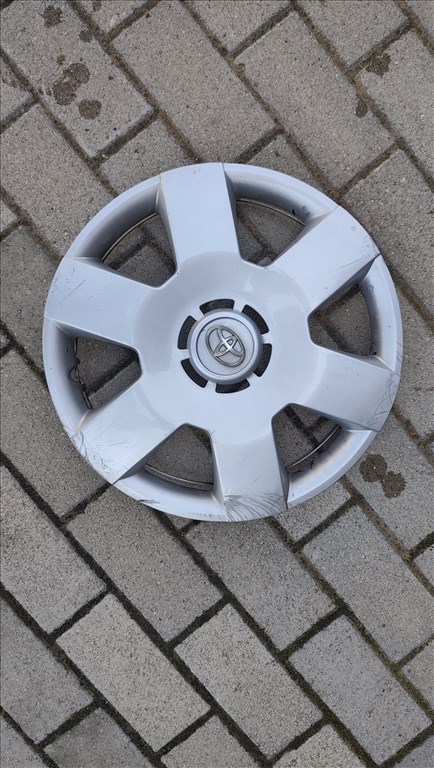 Toyota dísztárcsa 5. kép