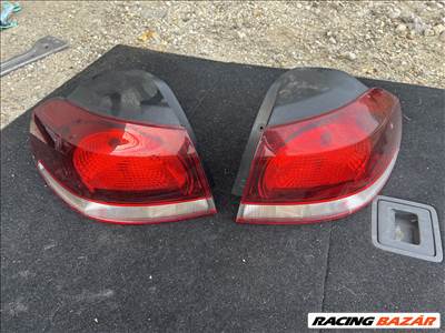 Volkswagen Golf VI Bal hátsó lámpa 