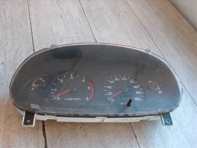 HYUNDAI H1 Kilóméteróra