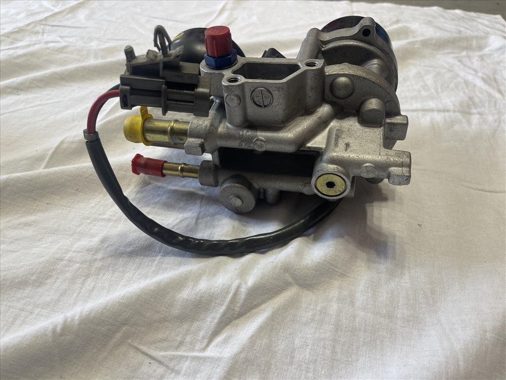 Mitsubishi Lancer Evo 9 hajtáspumpa 5. kép