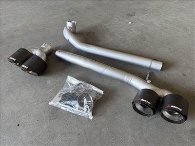 BMW F10 F11 M5 Akrapovic dupla kipufogó vég, kipufogó rendszer