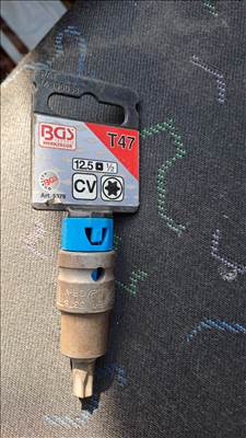 Bgs 1/2 T47 dugó kulcs