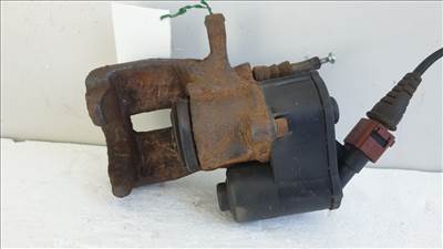 513330 Audi A6, 2008, Bal Hátsó Féknyereg Motorral. 32332082C