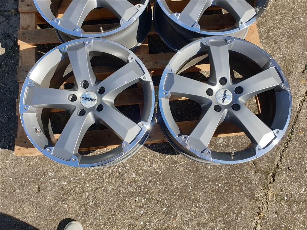 18" 5x114,3 RONAL 2. kép