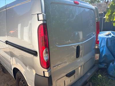 Opel Vivaro A Bal Csomagtérajtó FL01 11085