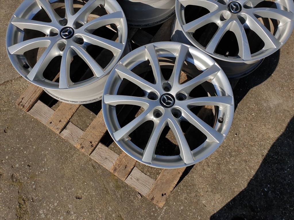 17" 5x114,3 Mazda 4. kép