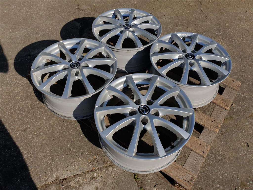 17" 5x114,3 Mazda 5. kép