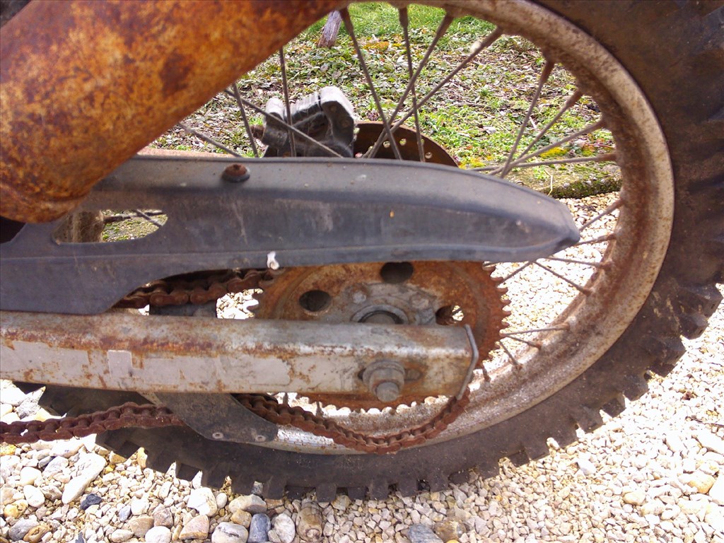 GARELLI 125 CM3-ES CSUPASZ FŐVÁZ MOTORBLOKK ,ÉS PAPIROK NÉLKŰL OLCSÓN 10. kép