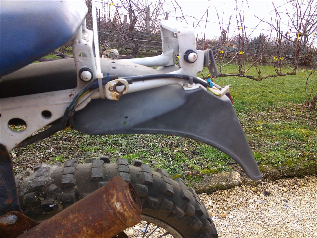 GARELLI 125 CM3-ES CSUPASZ FŐVÁZ MOTORBLOKK ,ÉS PAPIROK NÉLKŰL OLCSÓN 11. kép
