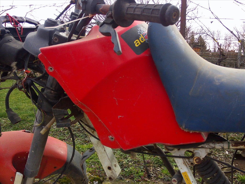 GARELLI 125 CM3-ES CSUPASZ FŐVÁZ MOTORBLOKK ,ÉS PAPIROK NÉLKŰL OLCSÓN 13. kép