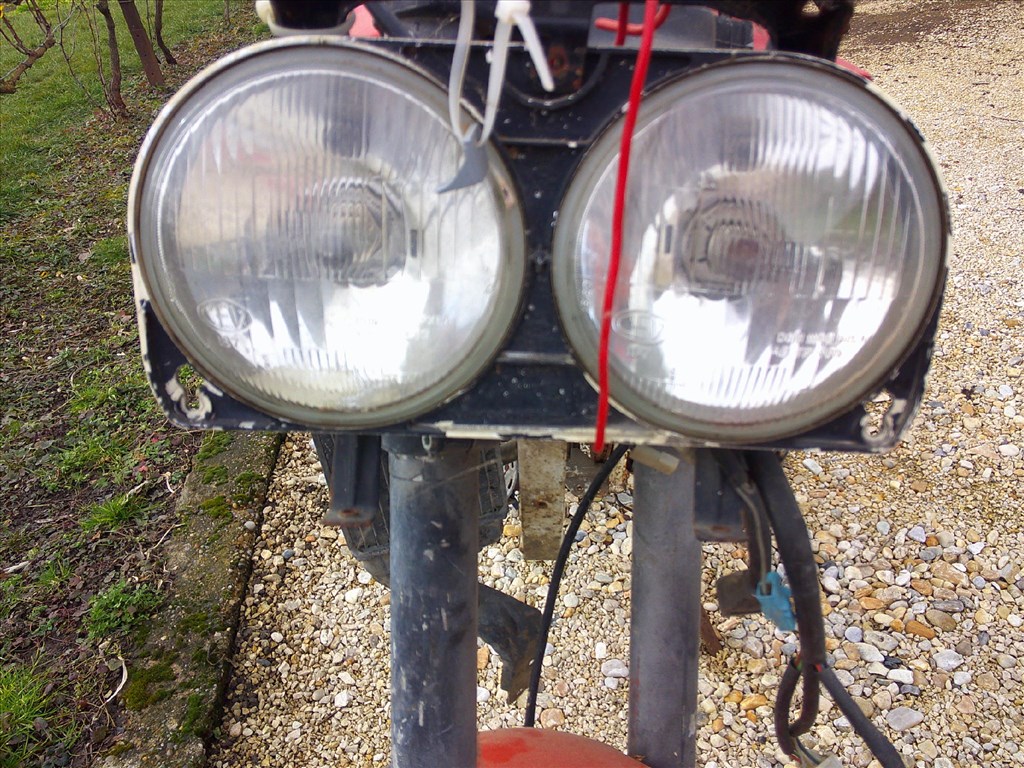 GARELLI 125 CM3-ES CSUPASZ FŐVÁZ MOTORBLOKK ,ÉS PAPIROK NÉLKŰL OLCSÓN 20. kép