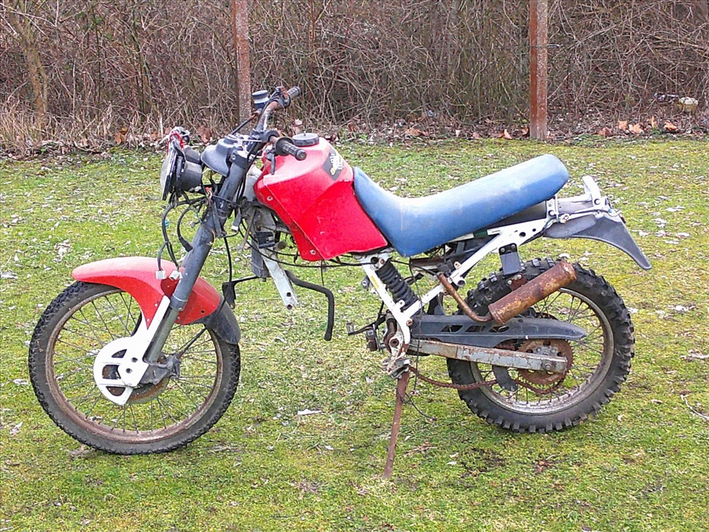 GARELLI 125 CM3-ES CSUPASZ FŐVÁZ MOTORBLOKK ,ÉS PAPIROK NÉLKŰL OLCSÓN 43. kép