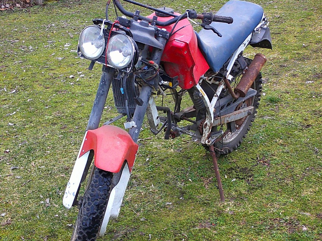 GARELLI 125 CM3-ES CSUPASZ FŐVÁZ MOTORBLOKK ,ÉS PAPIROK NÉLKŰL OLCSÓN 48. kép
