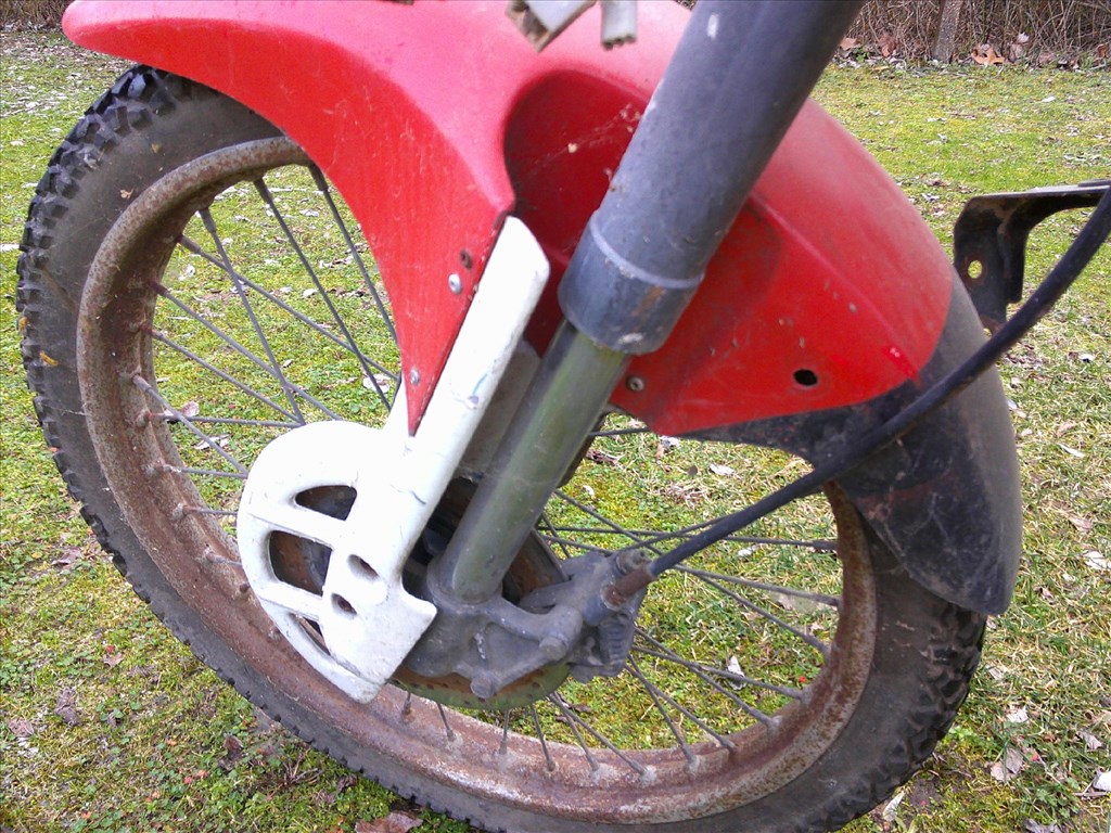 GARELLI 125 CM3-ES CSUPASZ FŐVÁZ MOTORBLOKK ,ÉS PAPIROK NÉLKŰL OLCSÓN 65. kép